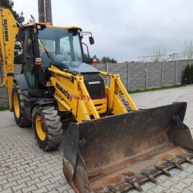 Koparko ładowarka Komatsu WB93R-8