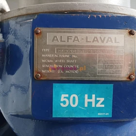 Wirówka do oczyszczania oleju i paliw