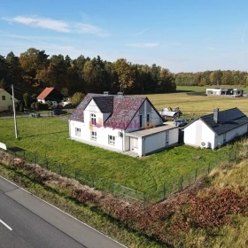 Dom na sprzedaż, pow. 200 m2, działka  25 ar, Błachów, 4 km od Dobrodzień.