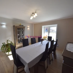 Dom na sprzedaż, pow. 200 m2, działka  25 ar, Błachów, 4 km od Dobrodzień.