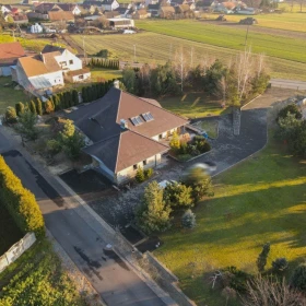 Dom na sprzedaż pow. 282 m2, dz. 39 ar Gogolin