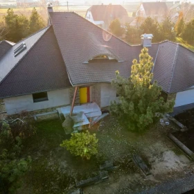 Dom na sprzedaż pow. 282 m2, dz. 39 ar Gogolin